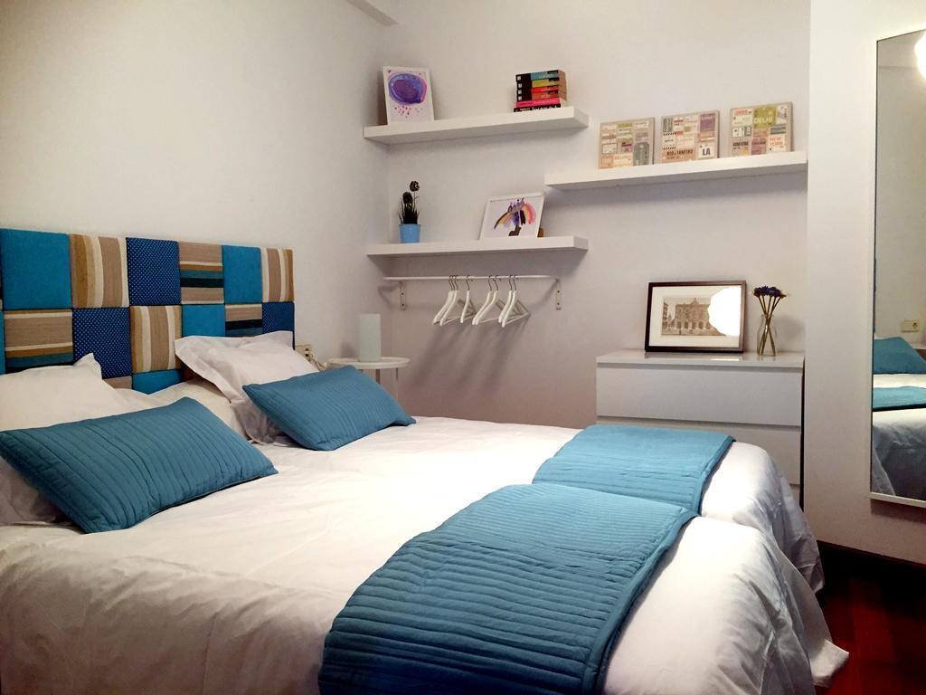 Apartamento Playa Poniente Хихон Экстерьер фото
