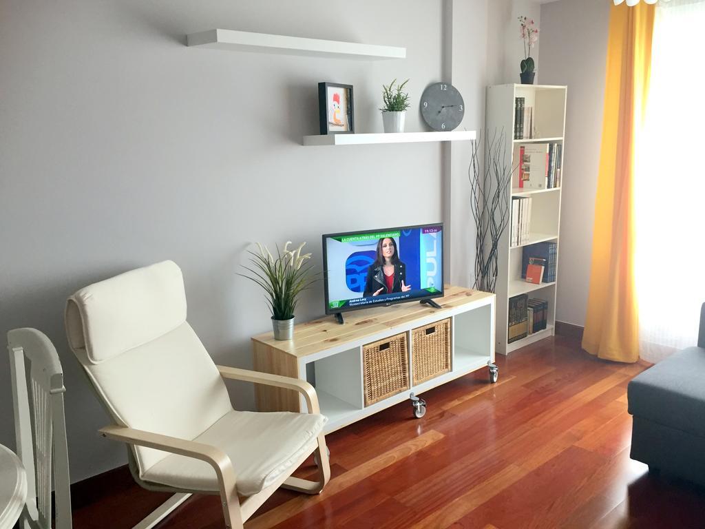 Apartamento Playa Poniente Хихон Экстерьер фото