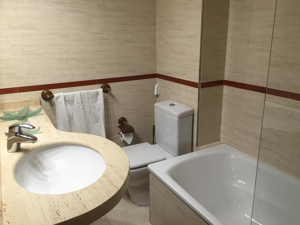 Apartamento Playa Poniente Хихон Экстерьер фото